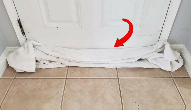Does Putting A Blanket Under A Door Reduce Sound?